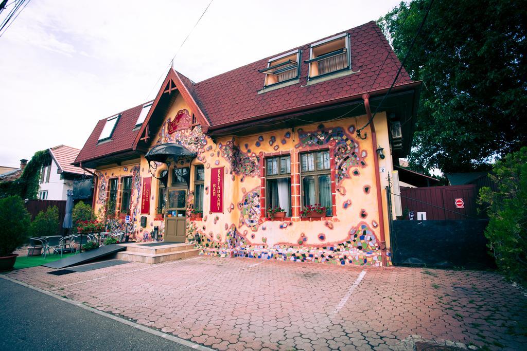 Deja Vu Guesthouse Клуж-Напока Екстер'єр фото