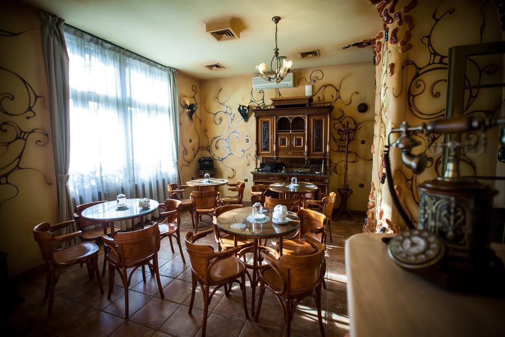 Deja Vu Guesthouse Клуж-Напока Екстер'єр фото
